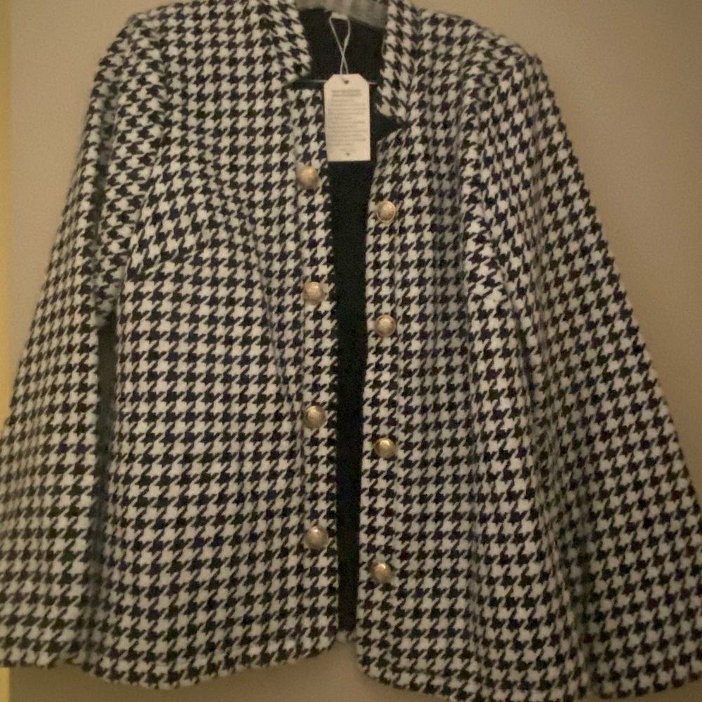 Stylish Black and White Houndstooth Women's Jacket